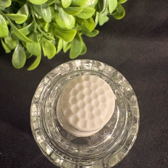 Vintage Teddy Bear Porcelain Thimble with country blue accents. - Picture 2 of 3